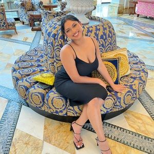 Meet your Posher, Shaneez